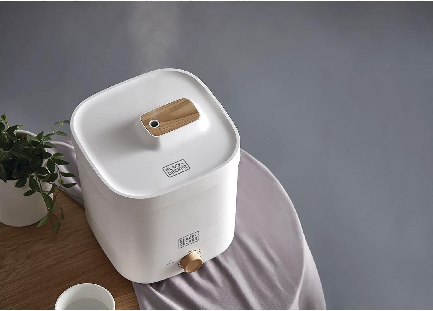 Black+Decker 4 Liter Air Purifier – HM4125-B5 image 4
